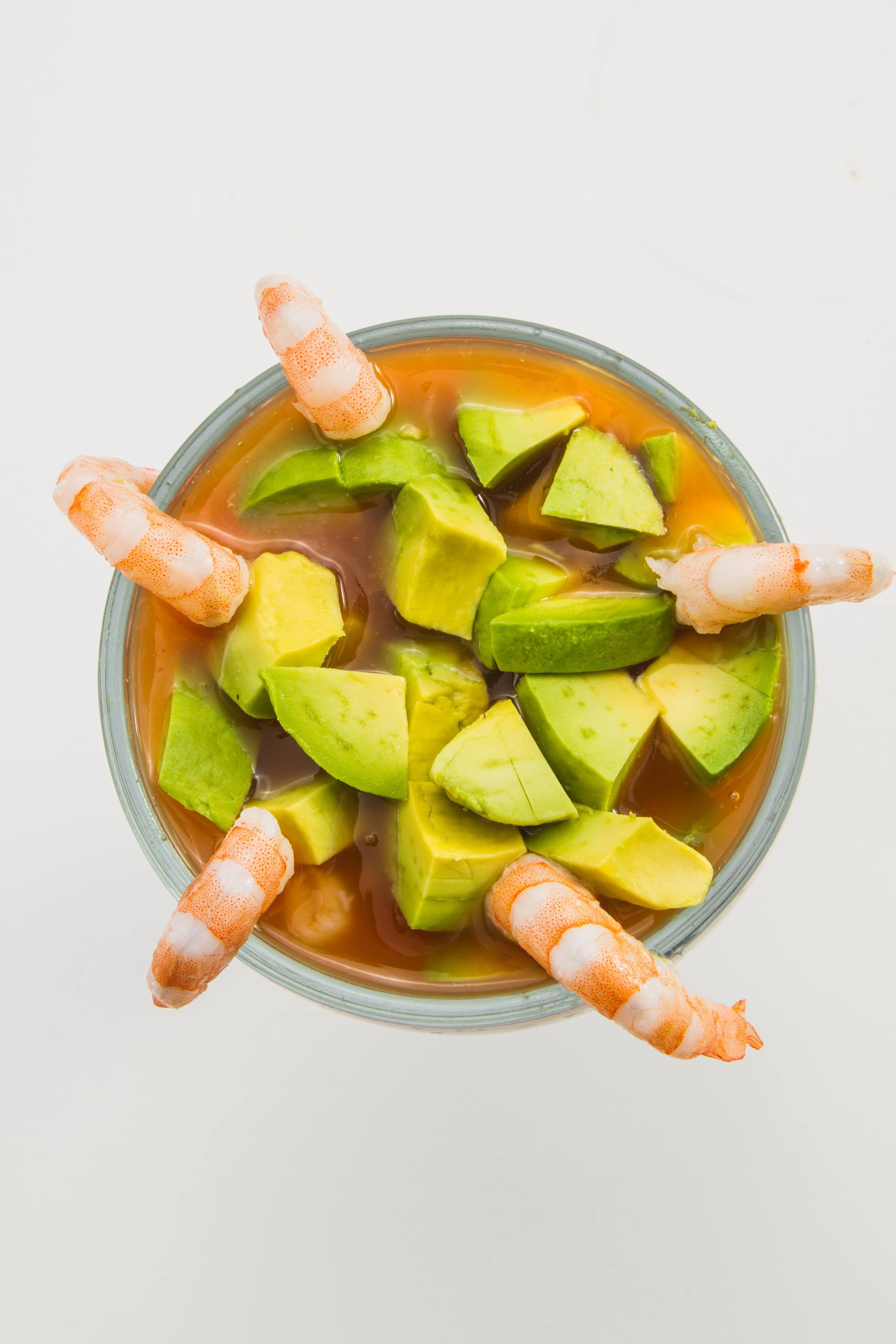 Antojitos marineros y cocteles